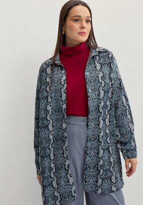 Рубашка удлинённая с анималистичным принтом