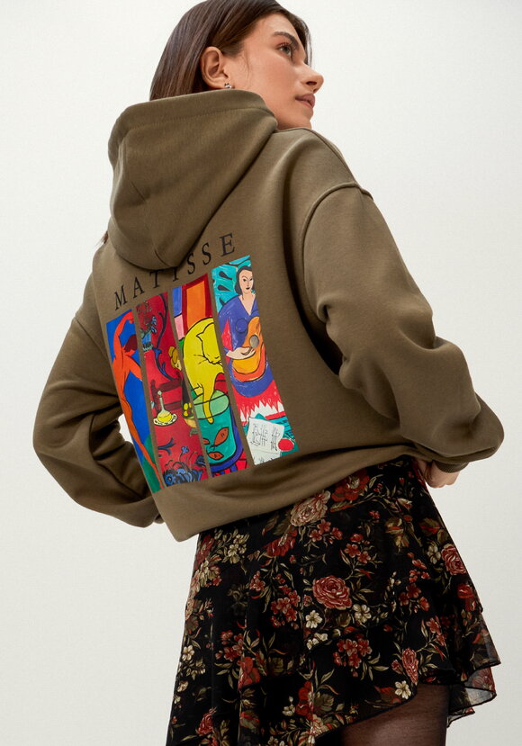 Худи свободного кроя с принтом на спине шир.  580, рис. 36