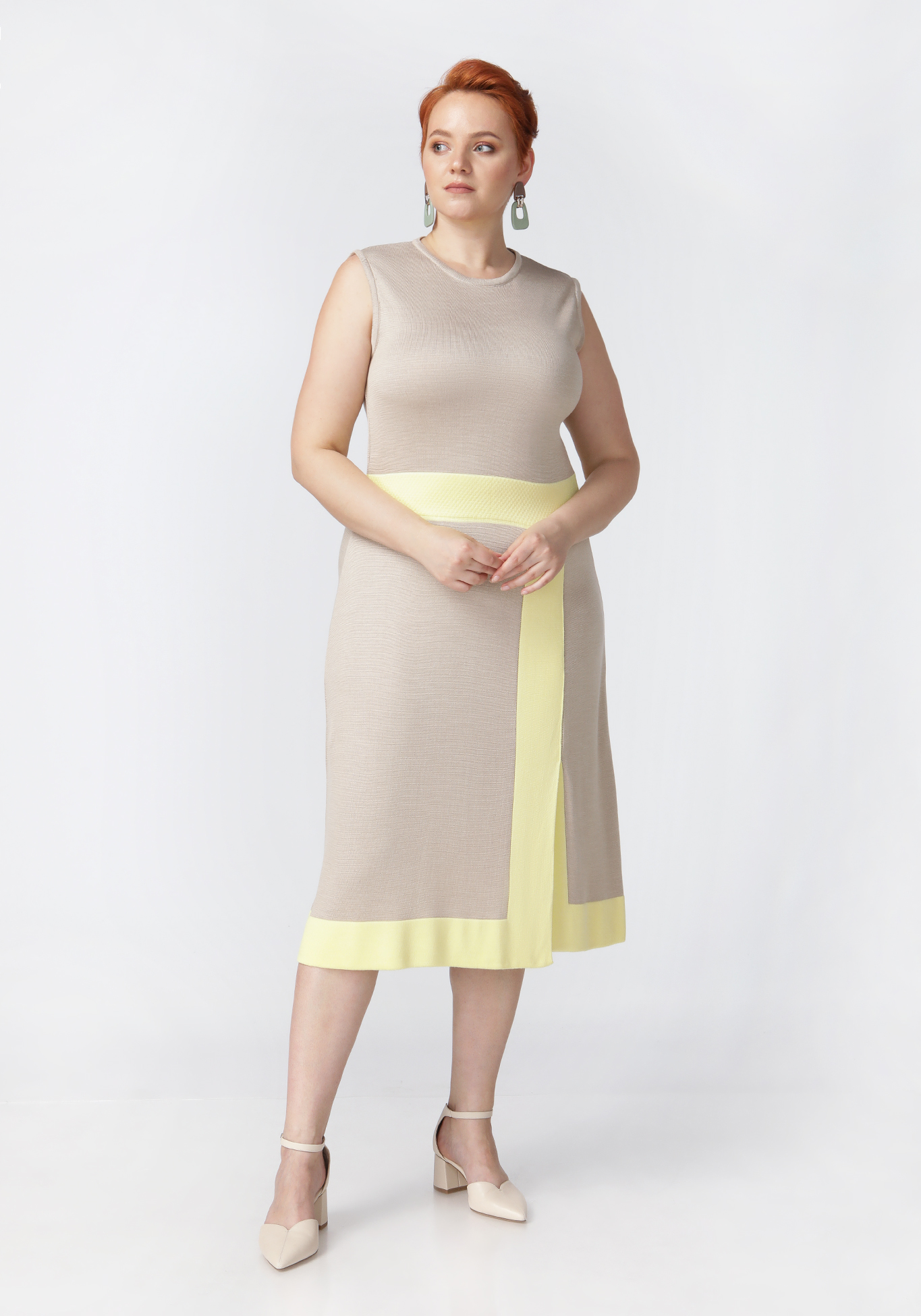 Платье однотонное с контрастными вставками Vivawool, размер 52, цвет синий - фото 1