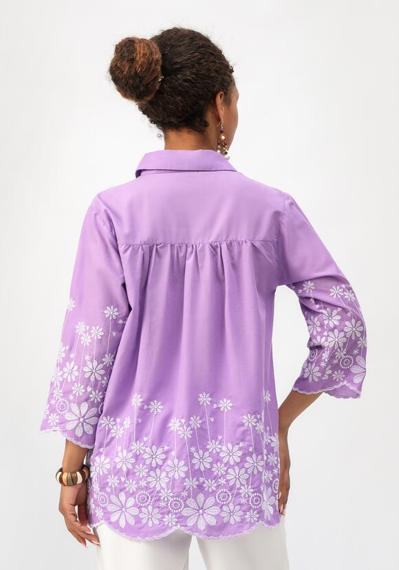 Блуза с цветочной вышивкой на пуговицах шир.  580, рис. 27