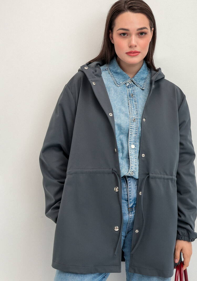 Ветровка с капюшоном и талии на кулиске шир.  750, рис. 21