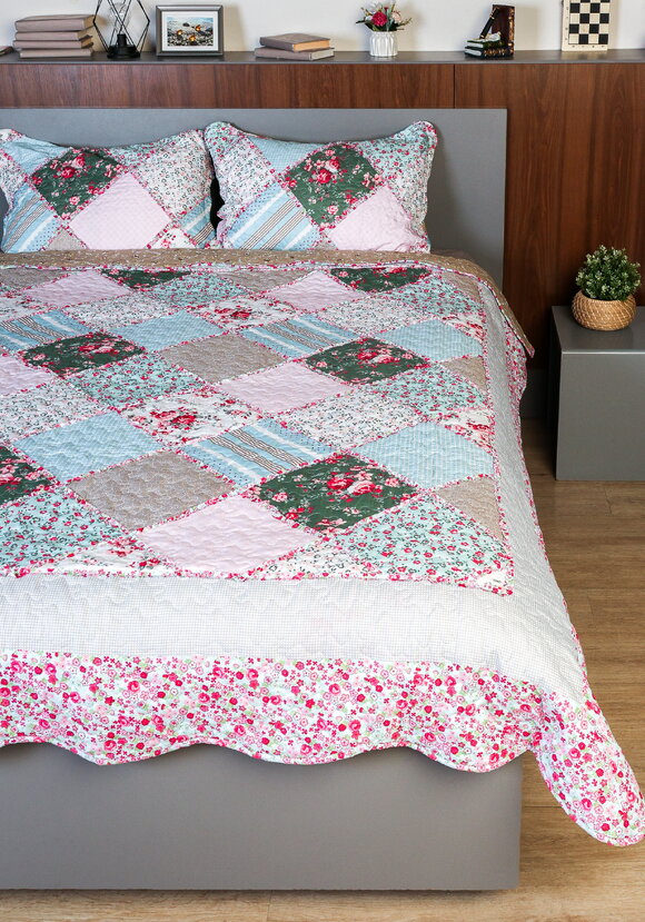 Покрывало с наволочками Печворк шир.  580, рис. 26