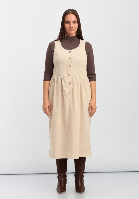 Сарафан из вельвета на пуговицах шир.  580, рис. 12