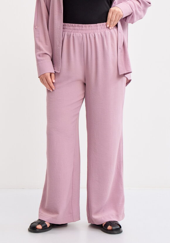 Брюки широкие на резинке по талии шир.  580, рис. 18