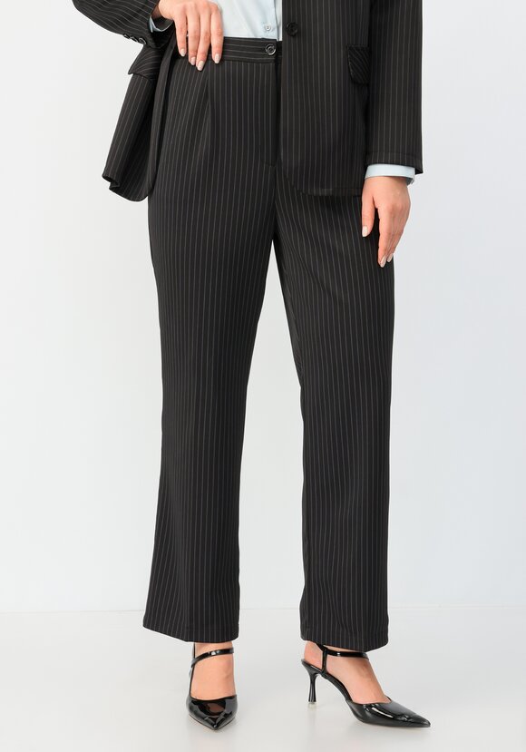 Брюки прямого кроя в полоску шир.  580, рис. 27