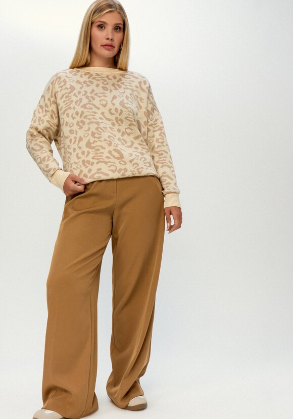 Джемпер с леопардовым принтом шир.  580, рис. 7