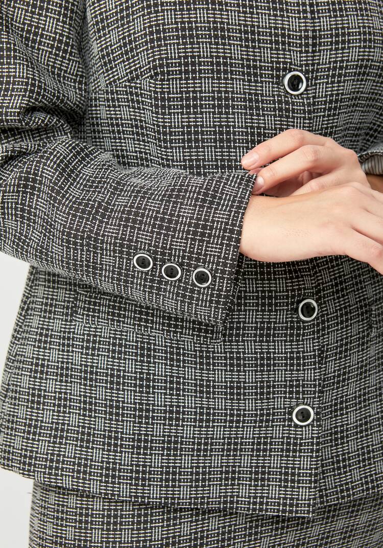 Пиджак на пуговицах из трикотажной ткани шир.  750, рис. 5