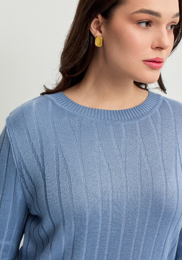 Джемпер с вертикальными полосами шир.  580, рис. 13