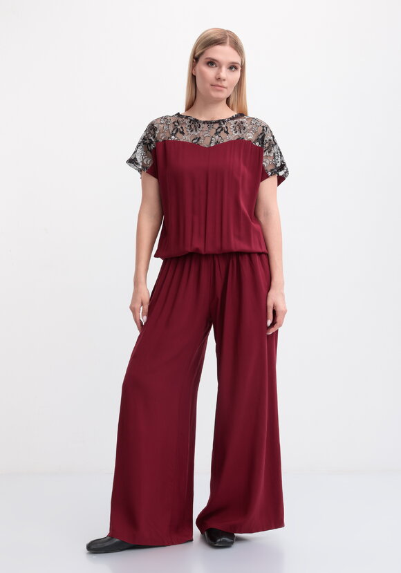 Комбинезон с распашной застежкой на спине шир.  580, рис. 4