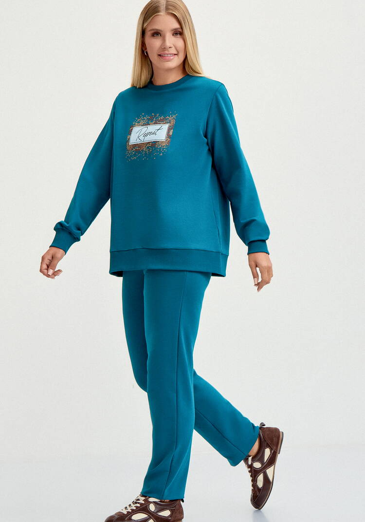 Костюм свитшот с принтом и брюки шир.  750, рис. 47