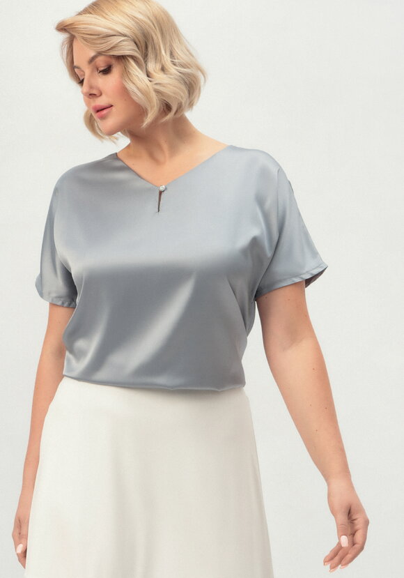 Блуза шелковая с V-образным вырезом шир.  580, рис. 26