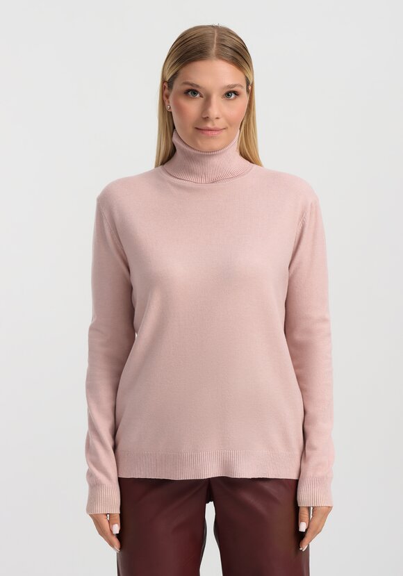 Водолазка Аннета шир.  580, рис. 32