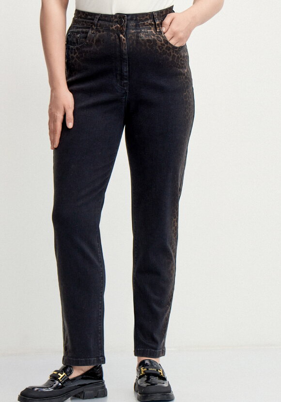 Джинсы с леопардовым напылением шир.  580, рис. 12