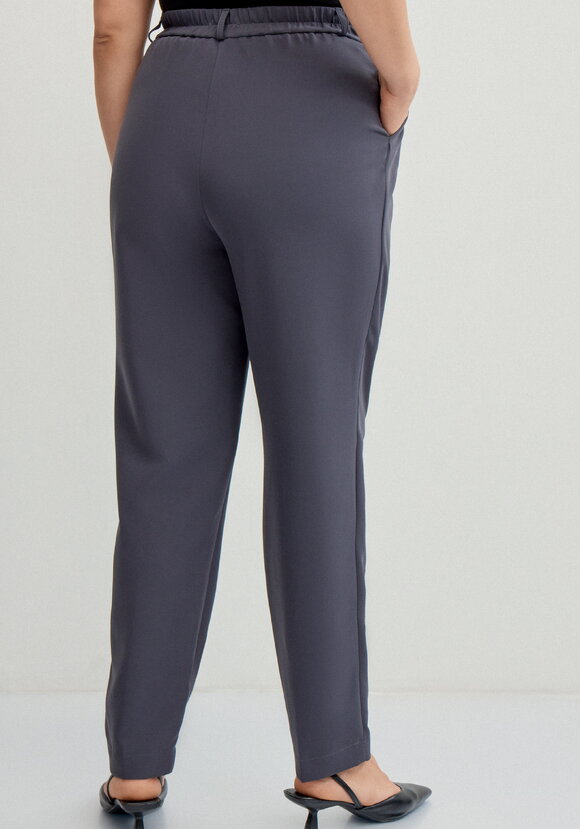 Брюки прямого кроя из костюмной ткани шир.  580, рис. 3