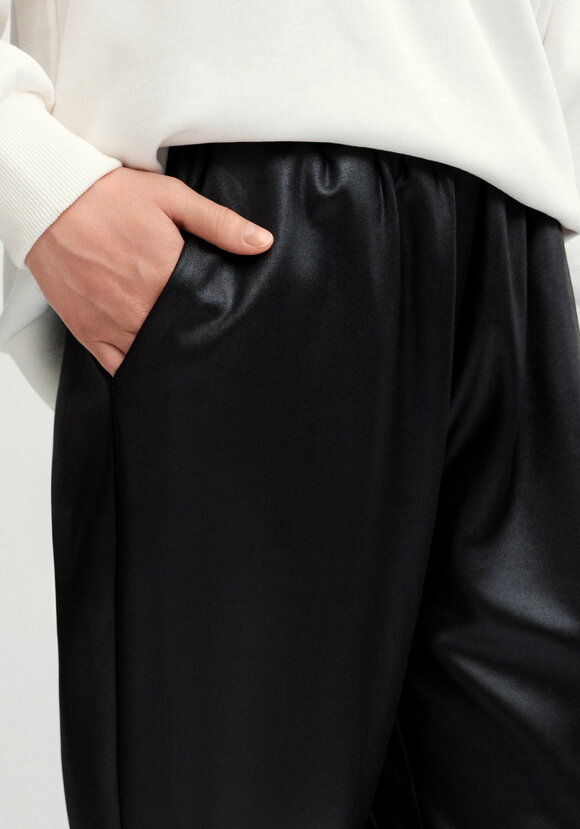 Брюки на резинке по низу шир.  580, рис. 9