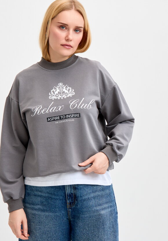 Толстовка Адель шир.  580, рис. 26