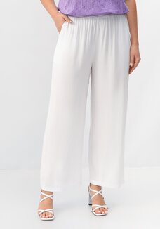 Брюки свободные на резинке по талии