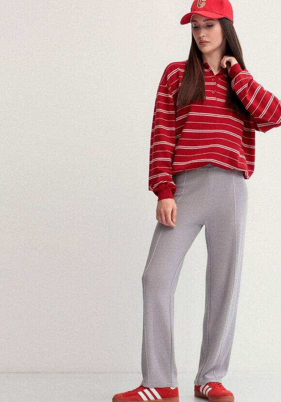 Брюки свободного кроя со стрелками шир.  580, рис. 6