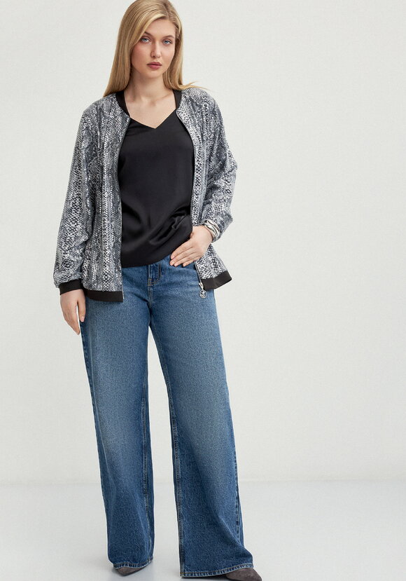 Бомбер с пайетками на подкладке шир.  580, рис. 9