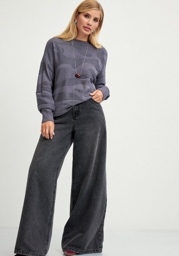 Джемпер с 3D-рисунком шир.  580, рис. 11