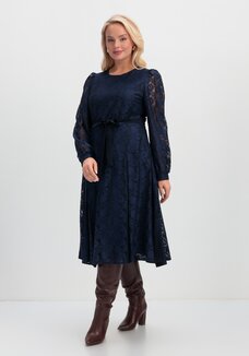 Платье с комбинированными складками на юбке