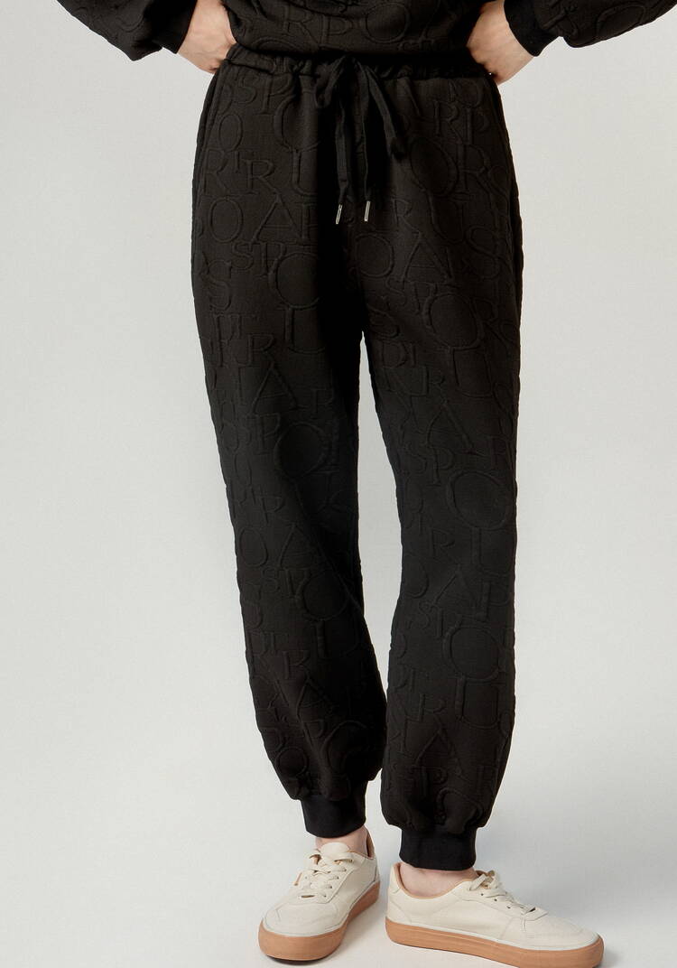 Костюм свитшот и брюки джоггеры шир.  750, рис. 22