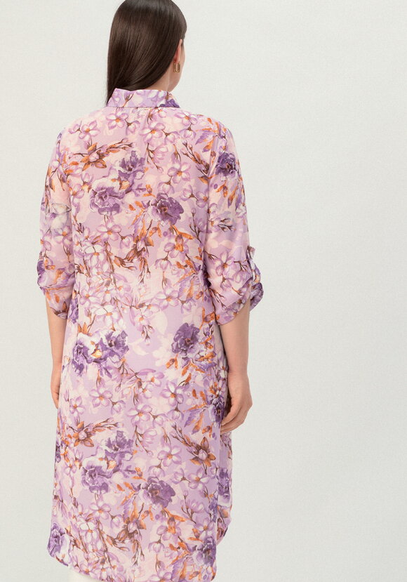Рубашка удлинённая с цветочным принтом шир.  580, рис. 28