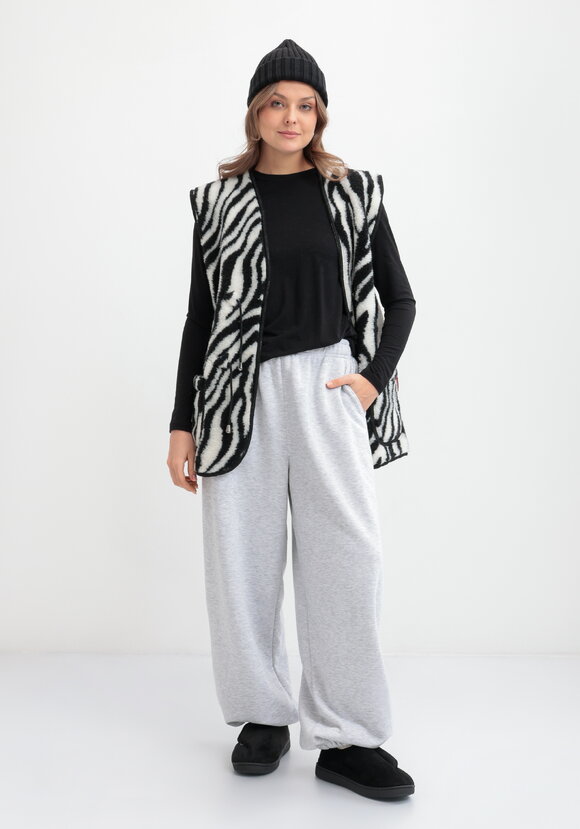 Жилет из овечьей шерсти Меринос шир.  580, рис. 14