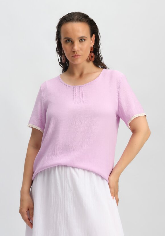 Футболка с кружевными вставками на рукавах шир.  580, рис. 24