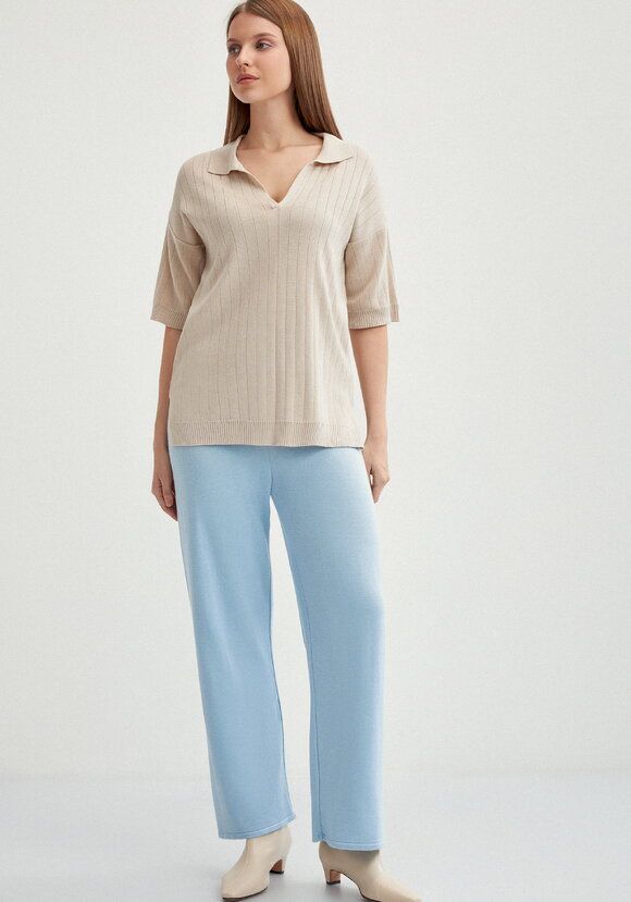 Брюки прямого кроя на широкой резинке шир.  580, рис. 25