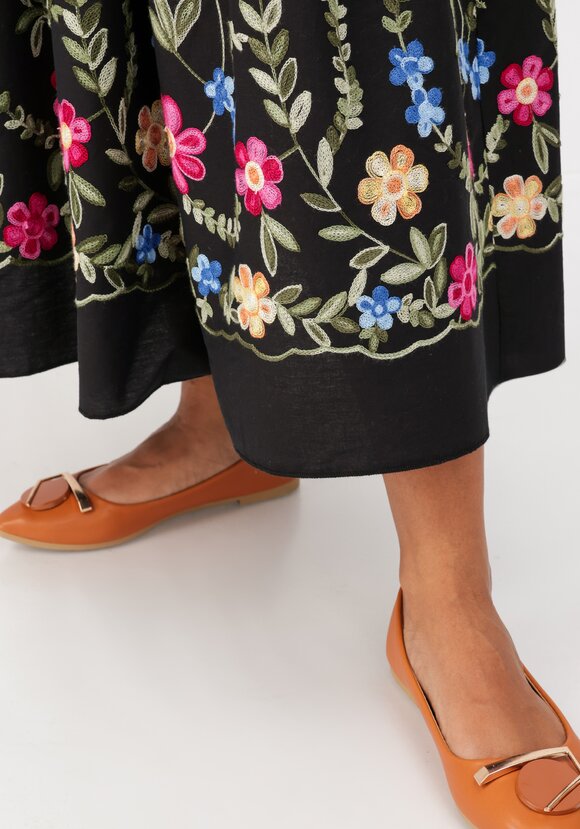 Платье ярусное с цветочной вышивкой шир.  580, рис. 6