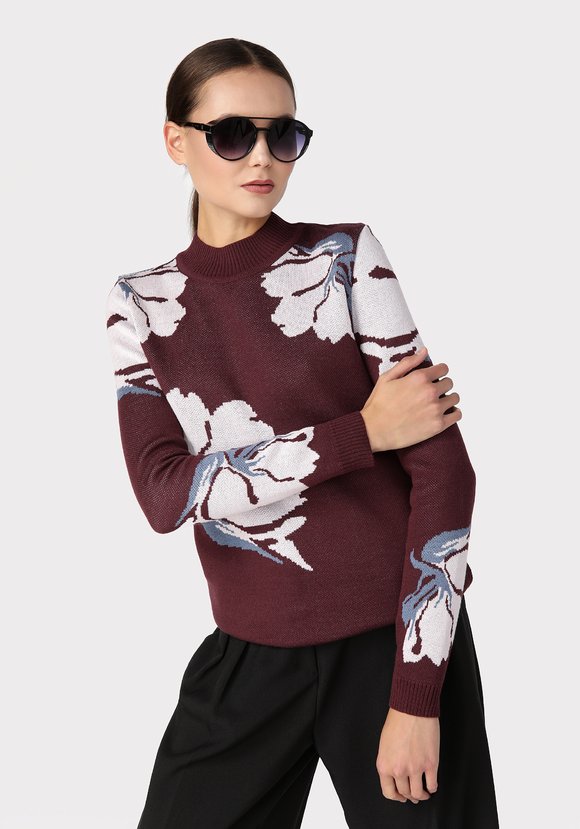 Джемпер с крупными цветами шир.  580, рис. 5