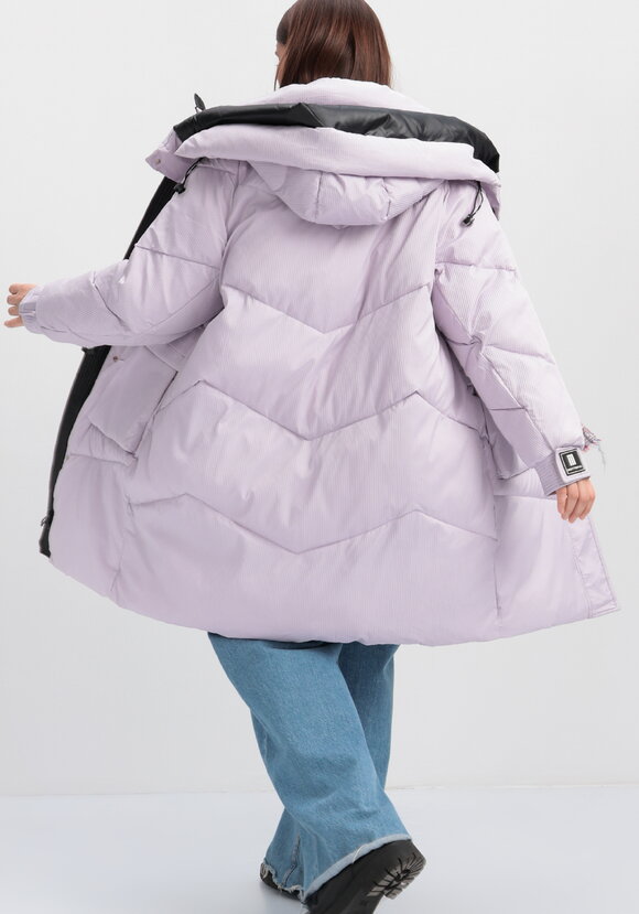 Пуховик с капюшоном и объемными карманами шир.  580, рис. 25