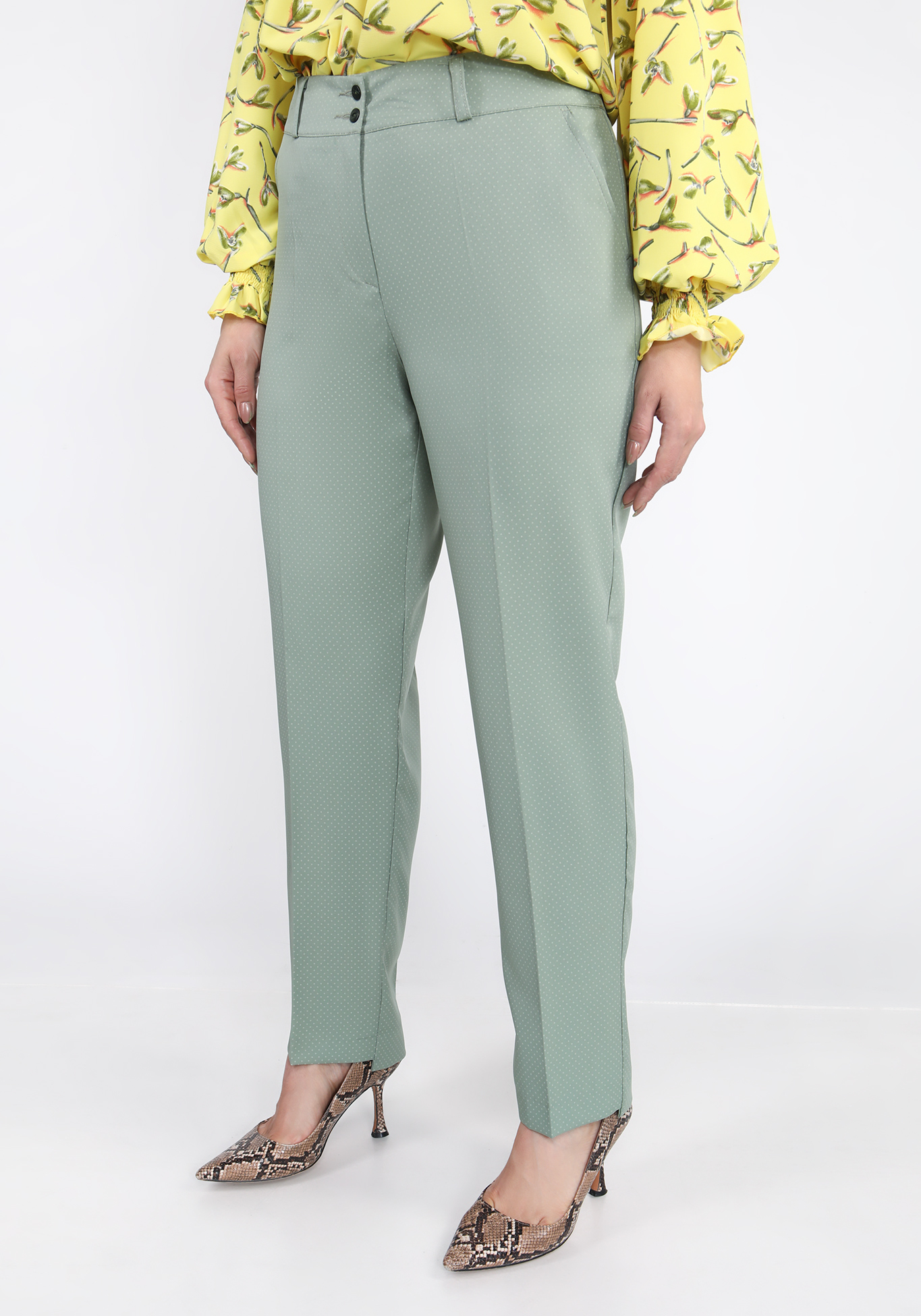 Брюки с ассиметричной длиной