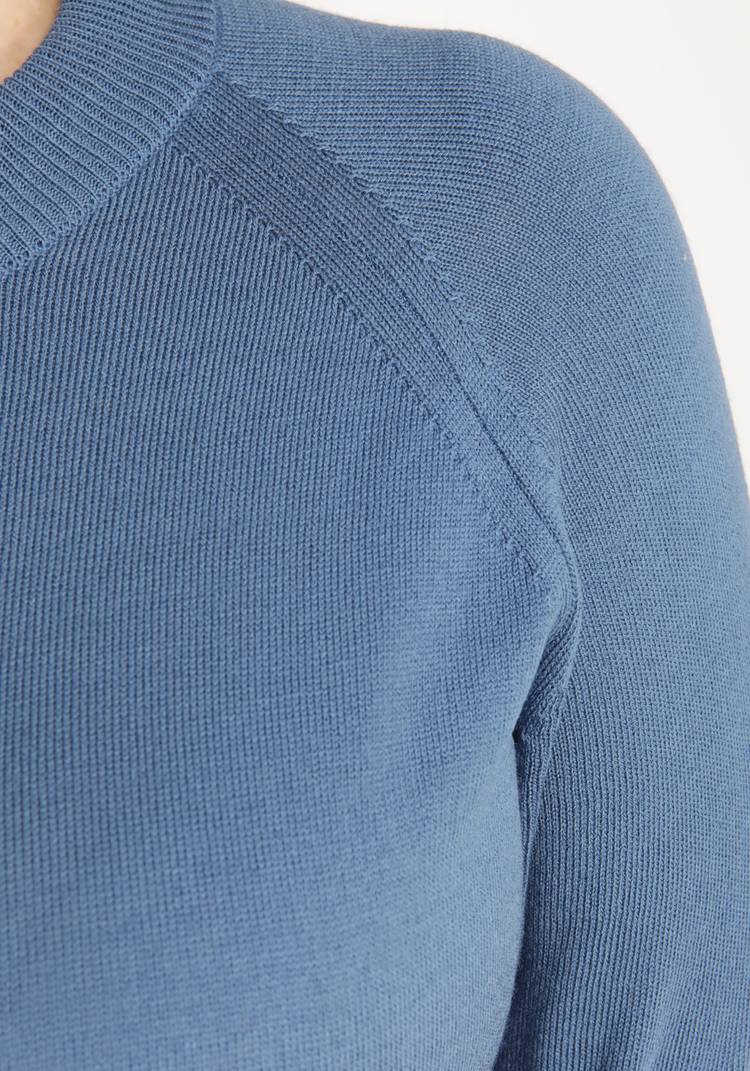 Джемпер со стойкой по горловине шир.  750, рис. 30