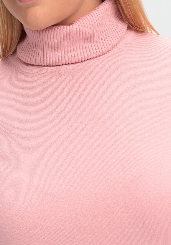 Джемпер Яркий выход шир.  580, рис. 48