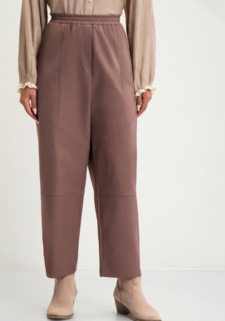 Брюки бананы с конструктивными линиями шир.  750, рис. 4