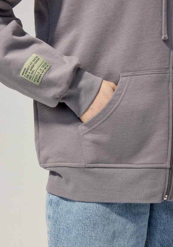 Толстовка с капюшоном и нашивкой на рукаве шир.  580, рис. 6