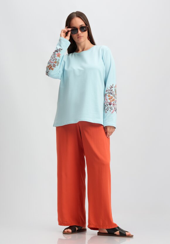 Лонгслив с вышивкой на рукавах шир.  580, рис. 15