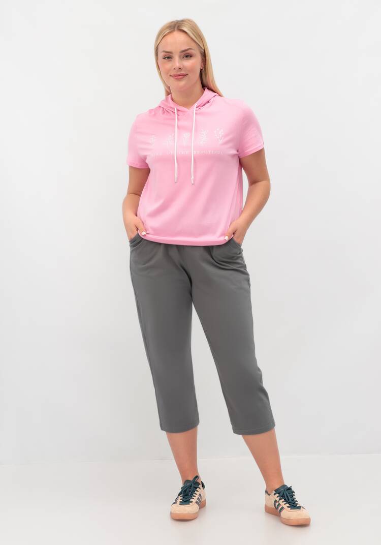 Футболка с капюшоном и лаконичным принтом шир.  750, рис. 35