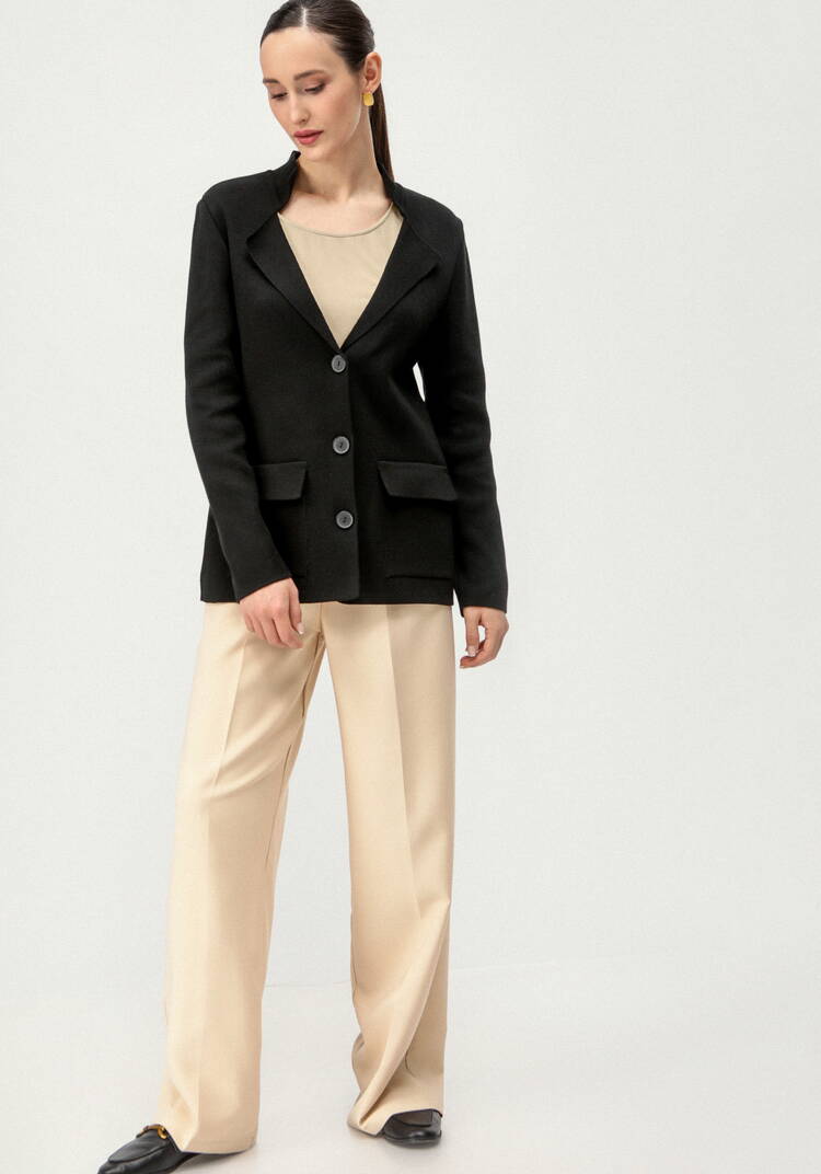 Жакет женский на пуговицах с карманами шир.  750, рис. 14