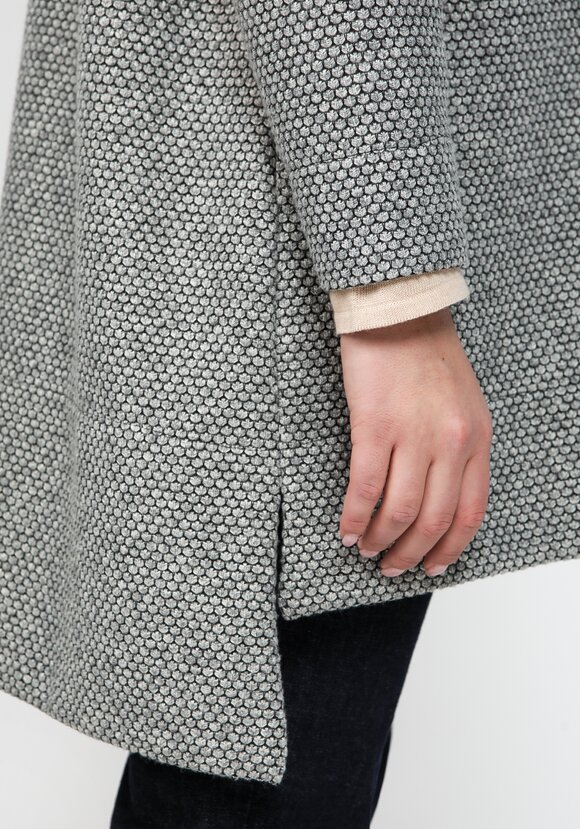 Полупальто свободного кроя шир.  580, рис. 18