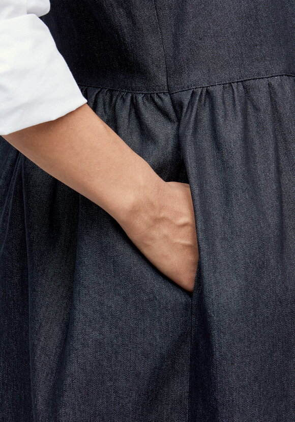 Сарафан оверсайз с отрезной линией талии шир.  580, рис. 6