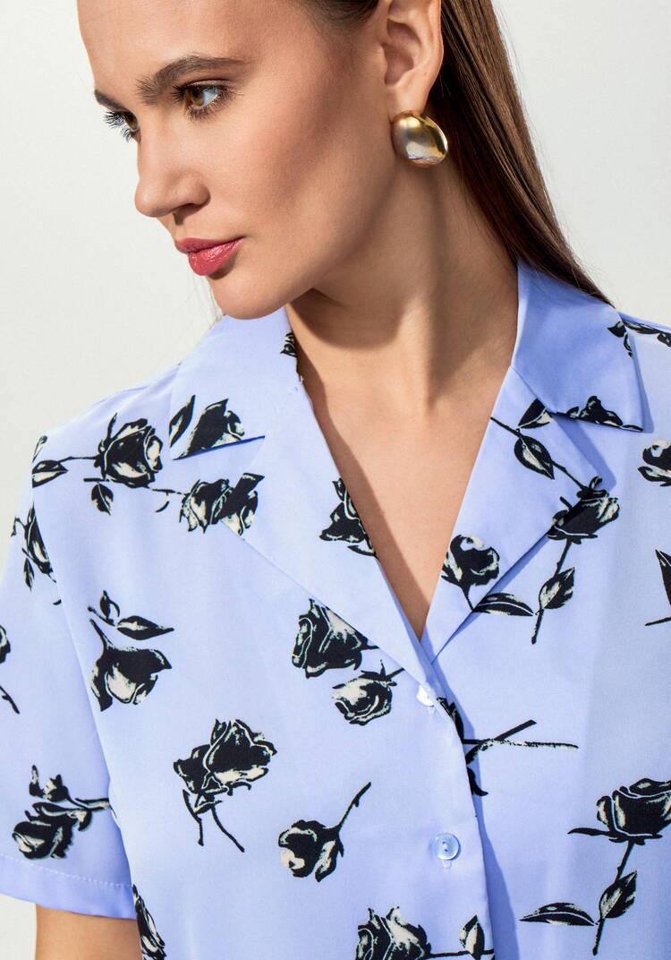 Блуза с отложным воротником в цветочек шир.  750, рис. 18