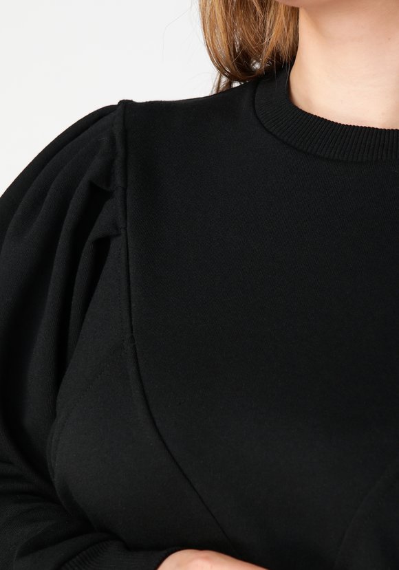 Свитшот с контрастной отстрочкой шир.  580, рис. 8