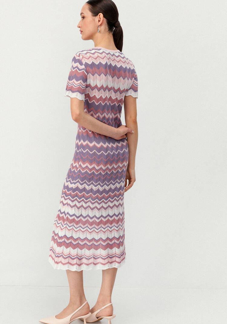 Платье с рисунком морской волны шир.  750, рис. 28