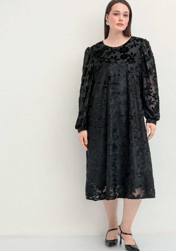 Платье с цветами из бархата шир.  580, рис. 16