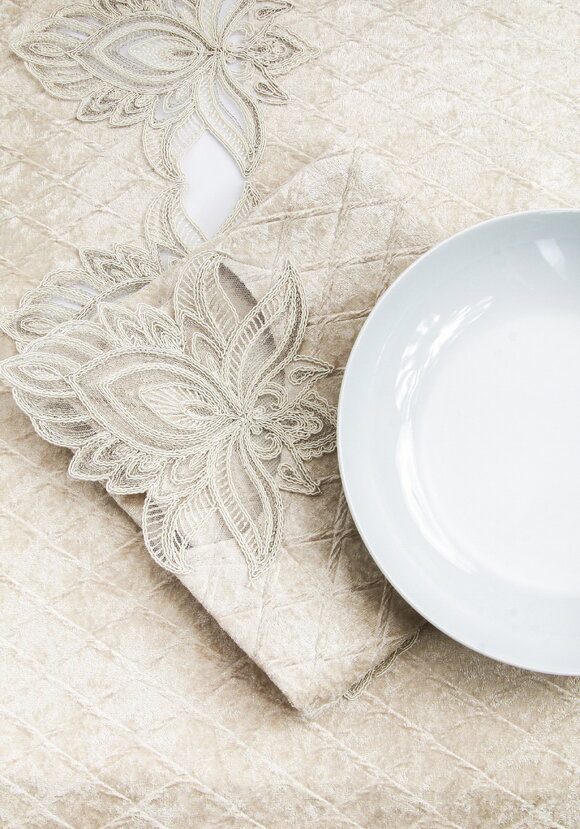 Скатерть в наборе, 25 пр. шир.  580, рис. 20