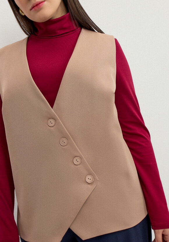 Жилет с асимметричным кроем шир.  580, рис. 5