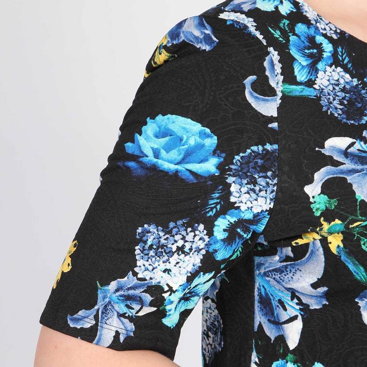 Платье с принтом цветы шир.  750, рис. 7